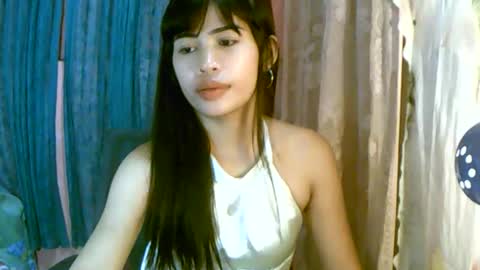Snapshot of dahlia_123 chatting on April 30, 2026, 10:43 am Im Dahlia online show from April 30, 2026, 10:43 am