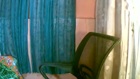 Snapshot of dahlia_123 chatting on May 7, 2026, 11:04 am Im Dahlia online show from May 7, 2026, 11:04 am