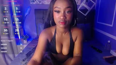 DAHYAN online show from November 5, 2025, 2:28 pm