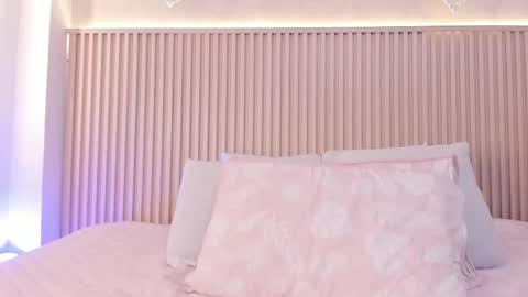 Daiana online show from October 25, 2025, 8:14 pm