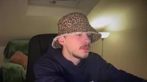 Daimon  online show from March 10, 2025, 7:29 pm