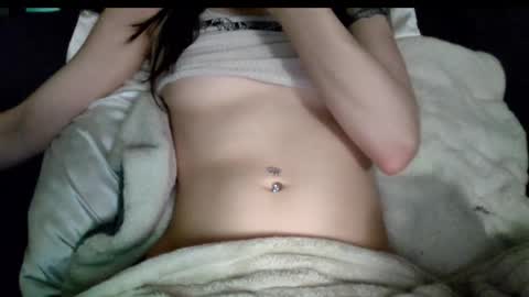 Snapshot of daintydarlingxoxo chatting on February 22, 2025, 1:44 am DaintyDarling online show from February 22, 2025, 1:44 am