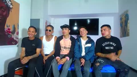 Snapshot of daiquirie chatting on September 11, 2025, 12:05 pm daiquirie online show from September 11, 2025, 12:05 pm