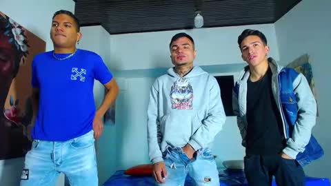 Snapshot of daiquirie chatting on September 25, 2025, 2:32 pm daiquirie online show from September 25, 2025, 2:32 pm