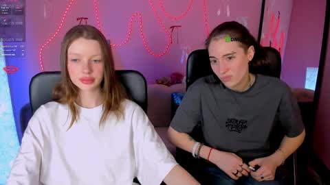 Snapshot of daisy_baby_ chatting on April 4, 2026, 7:11 pm daisy online show from April 4, 2026, 7:11 pm