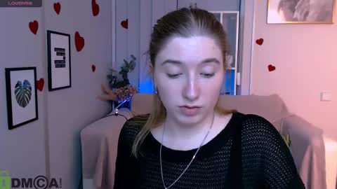 Little Di online show from March 2, 2025, 9:11 pm