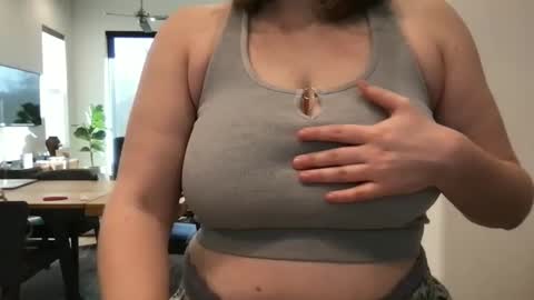 daisy_lately online show from February 27, 2026, 10:54 pm