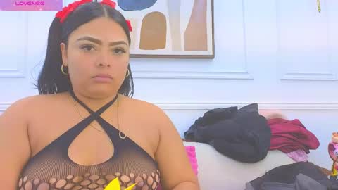 Snapshot of daisy_price chatting on June 6, 2026, 10:53 am Daisy Price online show from June 6, 2026, 10:53 am