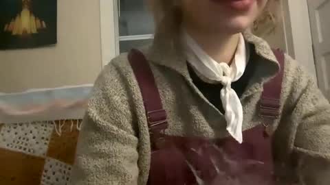 DaisyB3 online show from February 24, 2025, 3:02 am