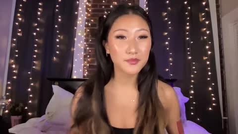 Snapshot of daisykimvip chatting on March 1, 2025, 2:15 am Daisy Kim online show from March 1, 2025, 2:15 am