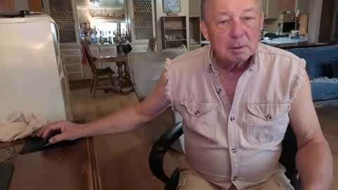 Snapshot of dakit2 chatting on May 4, 2026, 2:35 pm dakit online show from May 4, 2026, 2:35 pm