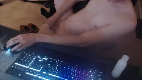 Dakota online show from November 12, 2025, 1:33 pm