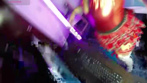 Caroliina online show from April 7, 2026, 8:53 pm