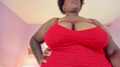 Snapshot of dakotasexshow2 chatting on February 4, 2025, 8:28 pm Dakota Sex Show  online show from February 4, 2025, 8:28 pm