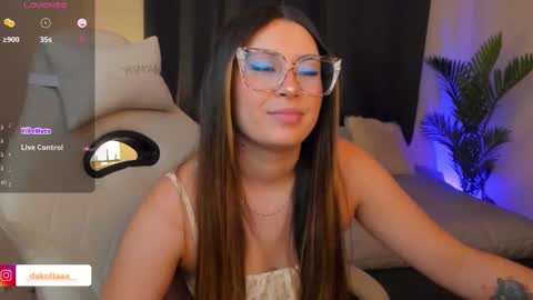 Snapshot of dakottaa__ chatting on February 7, 2026, 11:41 pm dakottaa__ online show from February 7, 2026, 11:41 pm