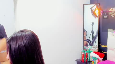 Liz online show from December 12, 2024, 6:53 pm