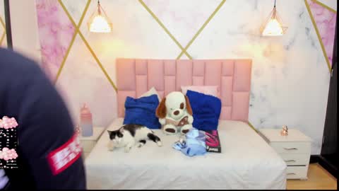 Liz online show from January 24, 2025, 11:26 am