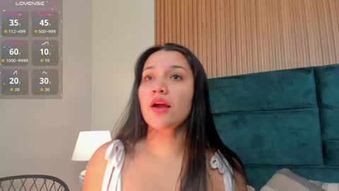 Violeta online show from June 8, 2026, 12:38 pm