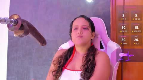 Dalia online show from November 2, 2025, 1:08 am