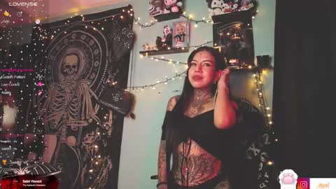 dalia_vorhees online show from December 14, 2024, 7:07 am