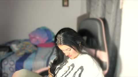 Dalia April online show from May 12, 2026, 2:41 am