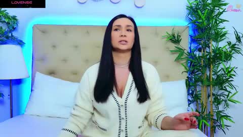 daliyaa_ online show from January 6, 2026, 12:53 pm