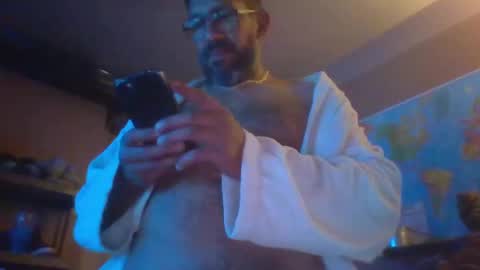Snapshot of dallaspapi2000 chatting on October 2, 2025, 3:13 am alex online show from October 2, 2025, 3:13 am