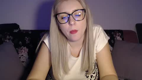 Maria online show from March 8, 2025, 9:18 pm