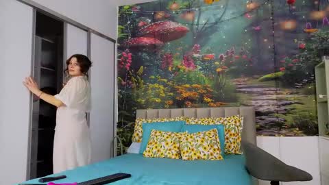 damedefeu online show from February 14, 2025, 9:13 am