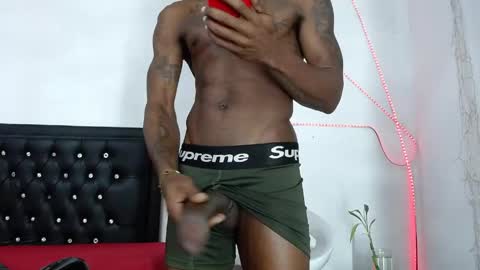 damian_hart10 online show from May 12, 2026, 10:45 am