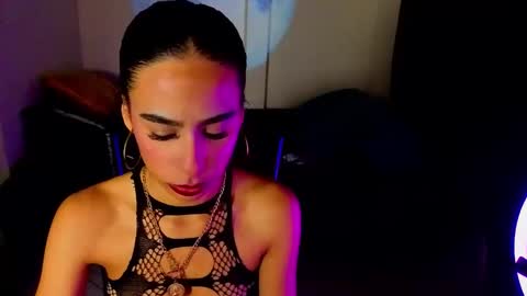damian_n_lissa online show from May 2, 2026, 5:01 am