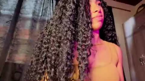 damian_n_lissa online show from June 18, 2026, 8:24 pm