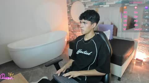damian_tay online show from May 12, 2026, 11:40 am