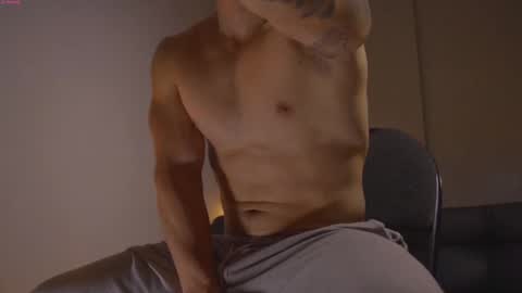 insta damn8   --------  online show from September 28, 2025, 11:43 pm