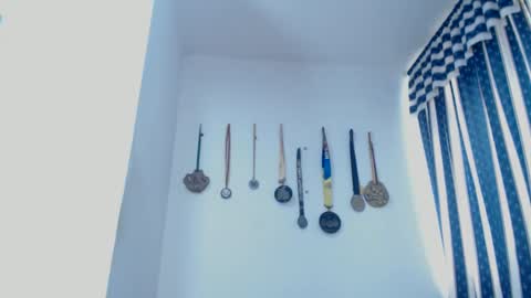 dammuscle online show from October 10, 2025, 2:49 pm