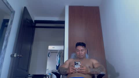 dammuscle online show from December 16, 2025, 4:12 pm