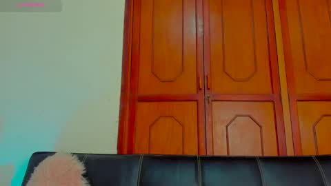 Kary-- independent model Schedule 0530am-1000am colombian time online show from February 2, 2025, 5:42 am