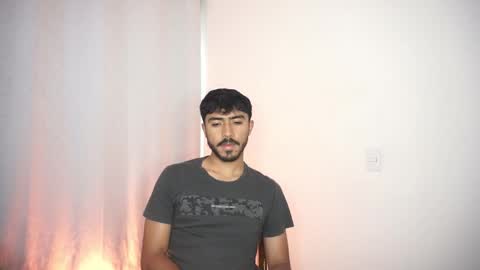 Snapshot of damon_frost chatting on September 30, 2025, 8:58 pm damon_frost online show from September 30, 2025, 8:58 pm