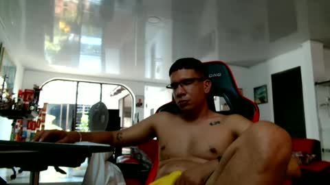 damyan_2003 online show from July 2, 2026, 3:29 pm