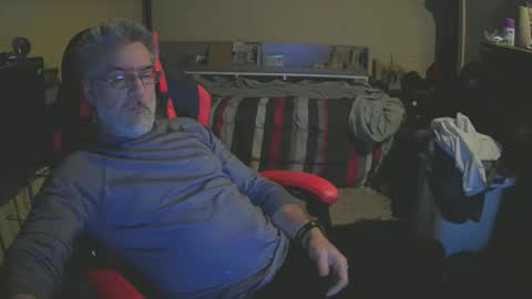 Snapshot of dan137111 chatting on March 16, 2026, 12:31 pm dan137111 online show from March 16, 2026, 12:31 pm
