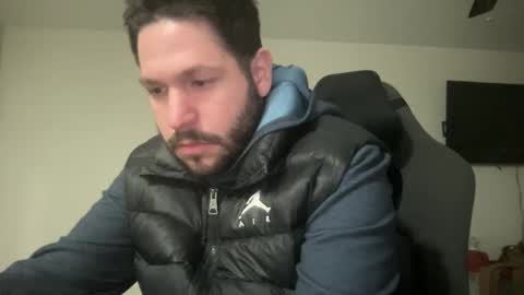 dan15777 online show from February 2, 2026, 4:33 am