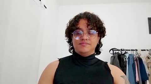 Diane Blosson online show from March 5, 2026, 2:07 am