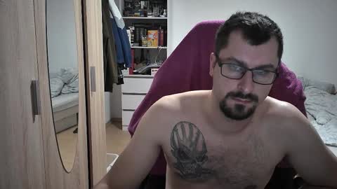 Snapshot of dan_the_man405 chatting on October 27, 2025, 8:13 pm King Dan online show from October 27, 2025, 8:13 pm