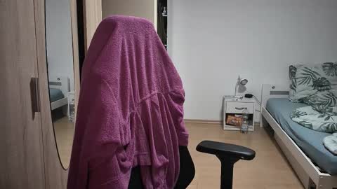 Snapshot of dan_the_man405 chatting on October 29, 2025, 7:59 pm King Dan online show from October 29, 2025, 7:59 pm