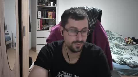 Snapshot of dan_the_man405 chatting on November 4, 2025, 8:19 pm King Dan online show from November 4, 2025, 8:19 pm