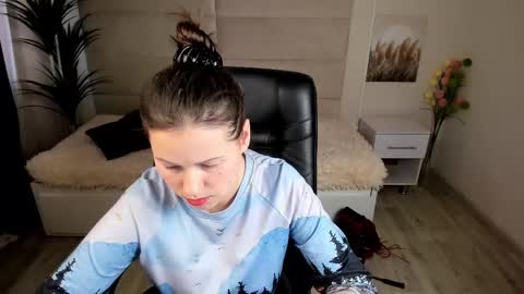 Dana Dom online show from February 24, 2025, 10:15 am