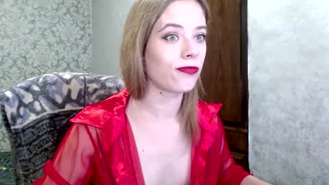 Dana SmileX online show from October 22, 2025, 5:56 pm