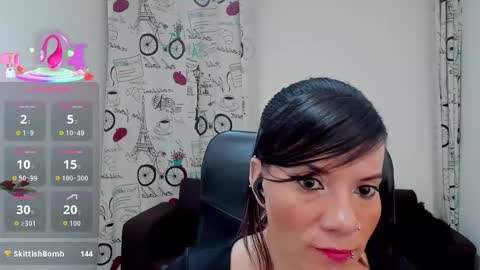 Danaa Rey online show from October 29, 2025, 2:19 pm