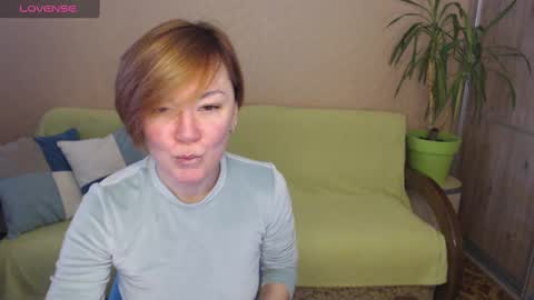 danbie_leen online show from January 15, 2025, 12:04 pm