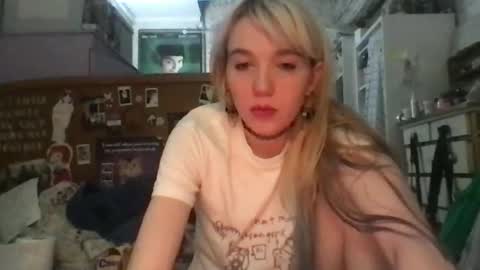 Snapshot of danceissexisbeauty2 chatting on November 13, 2025, 9:08 am Your submissive patient online show from November 13, 2025, 9:08 am